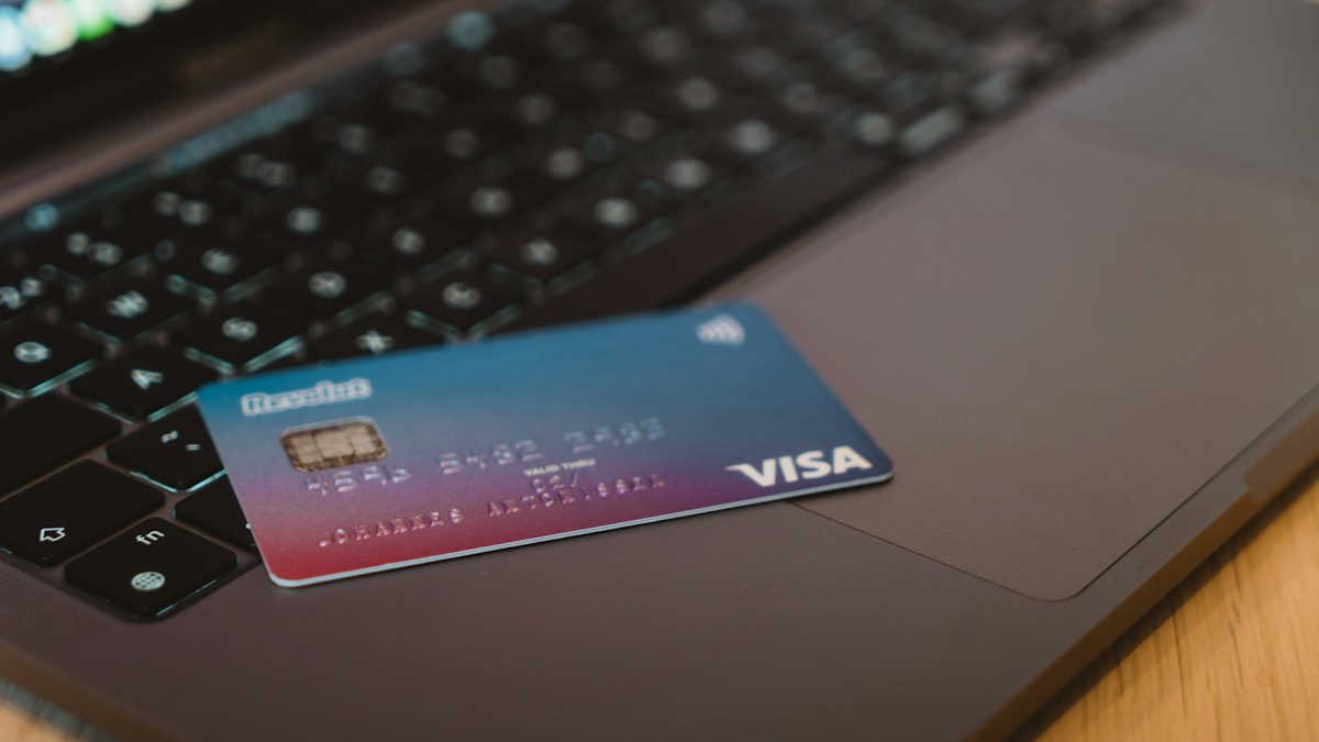 Best Credit Cards to Pair with Amazon and Flipkart