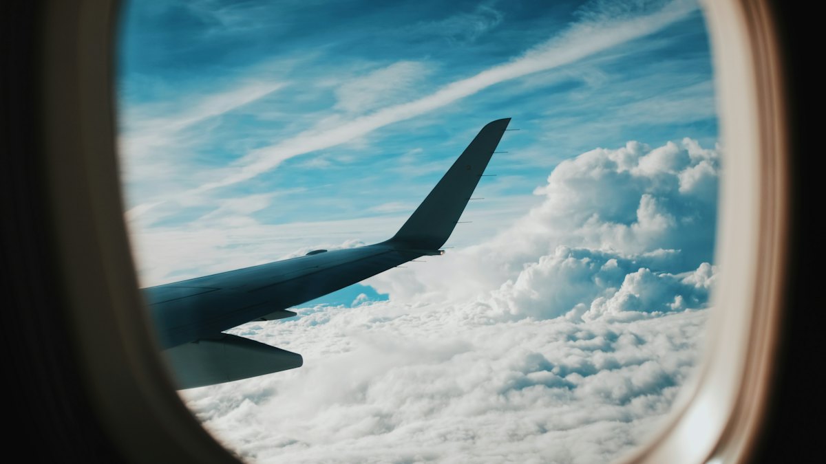 MakeMyTrip Booking Hacks: Cheaper Flights and Hotels